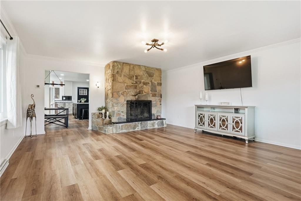 499 Harpers Ferry Road Beaver Falls, PA 15010 - Photo 7 of 44