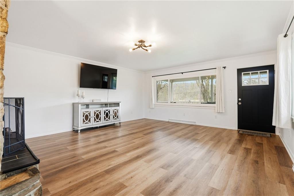 499 Harpers Ferry Road Beaver Falls, PA 15010 - Photo 9 of 44