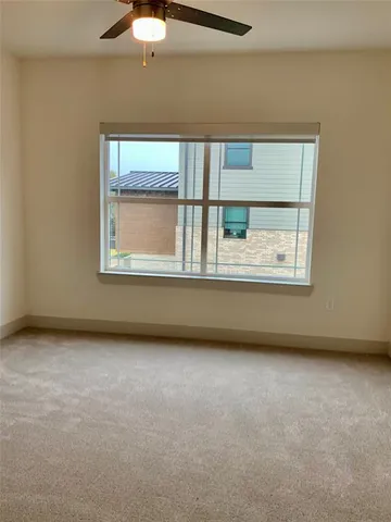 $4,270 | 5631 Belmont Avenue, Unit 264, Dallas, TX 75206