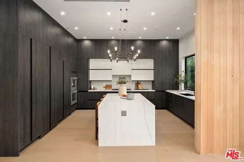 $2,999,500 | 4532 Calhoun Avenue, Sherman Oaks, CA 91423