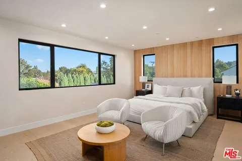 $2,999,500 | 4532 Calhoun Avenue, Sherman Oaks, CA 91423