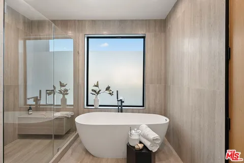 $2,999,500 | 4532 Calhoun Avenue, Sherman Oaks, CA 91423