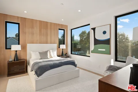 $2,999,500 | 4532 Calhoun Avenue, Sherman Oaks, CA 91423