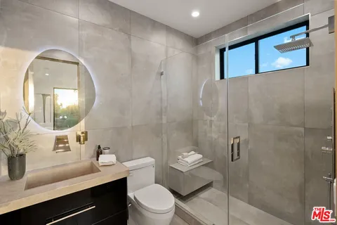 $2,999,500 | 4532 Calhoun Avenue, Sherman Oaks, CA 91423