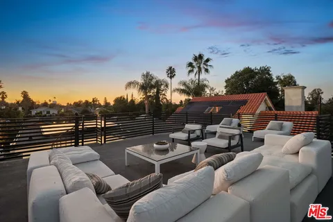 $2,999,500 | 4532 Calhoun Avenue, Sherman Oaks, CA 91423