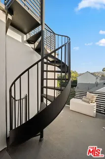 $2,999,500 | 4532 Calhoun Avenue, Sherman Oaks, CA 91423