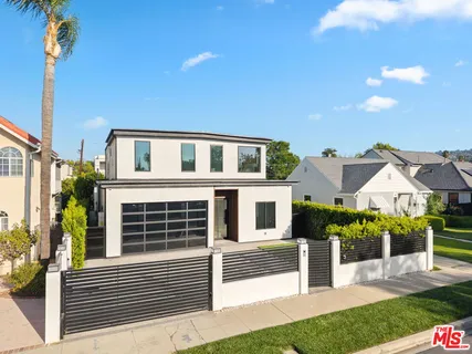$2,999,500 | 4532 Calhoun Avenue, Sherman Oaks, CA 91423