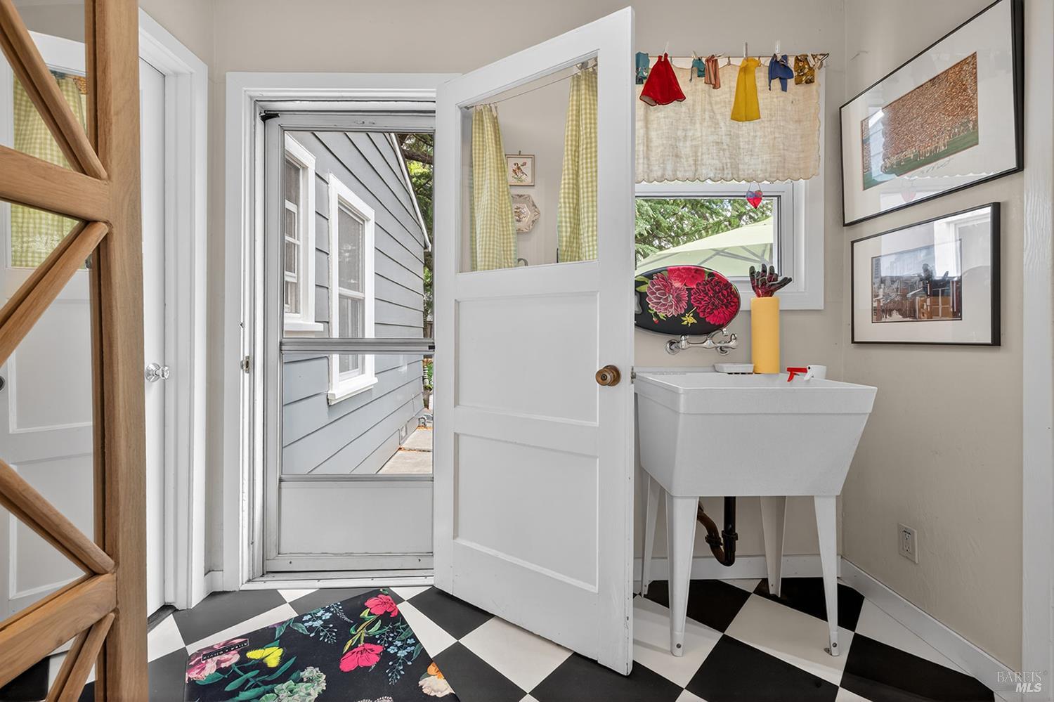 1832 Wright Street Santa Rosa, CA 95404 - Photo 18 of 25 a workspace with furniture and window