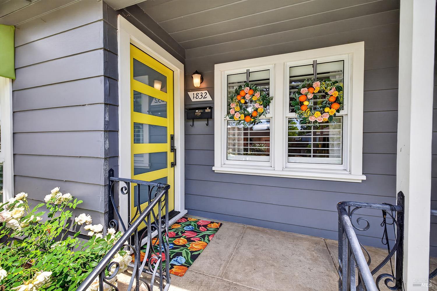 1832 Wright Street Santa Rosa, CA 95404 - Photo 2 of 25