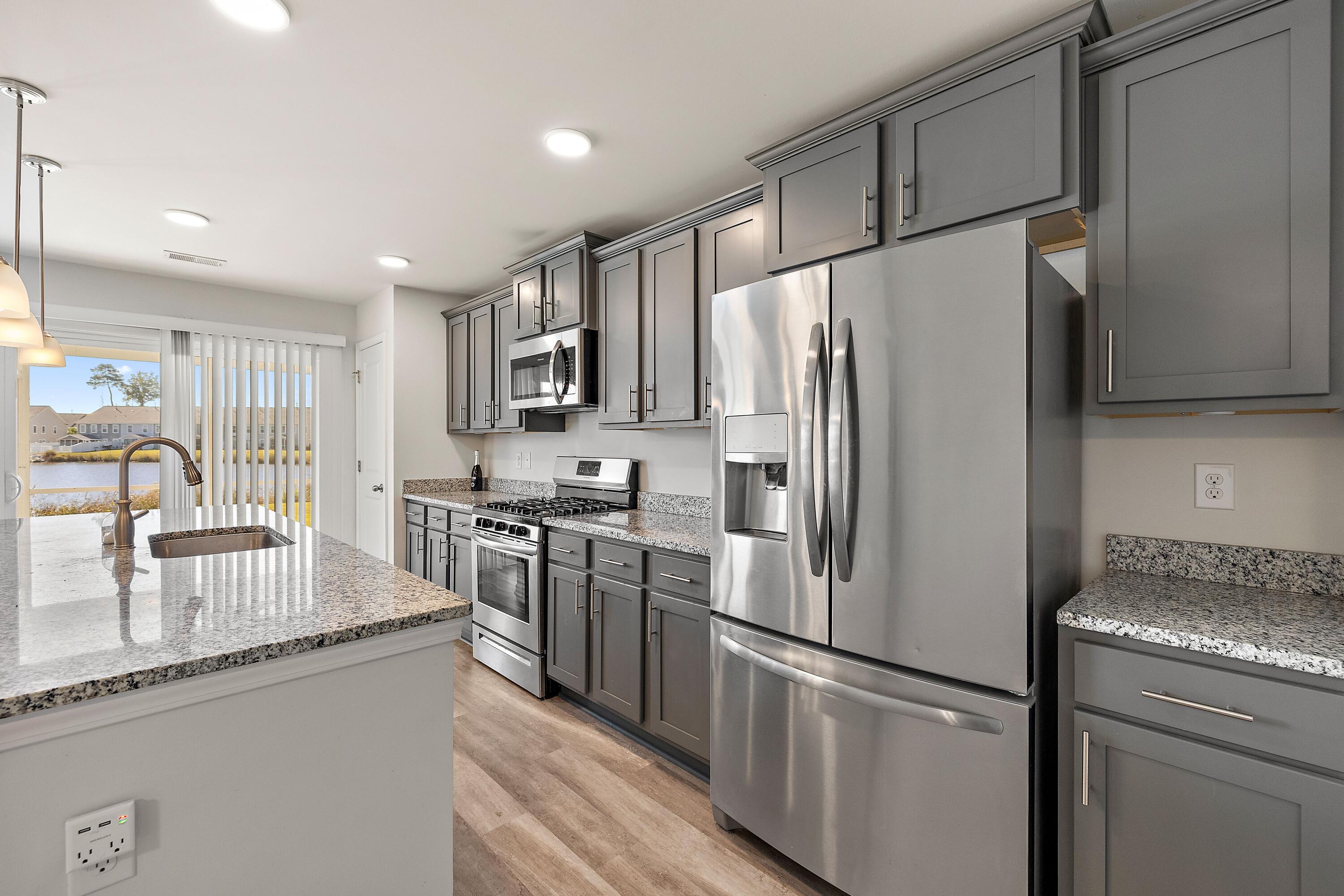 9710 Transplanter Circle Ladson, SC 29456 - Photo 4 of 16 BN0A8104