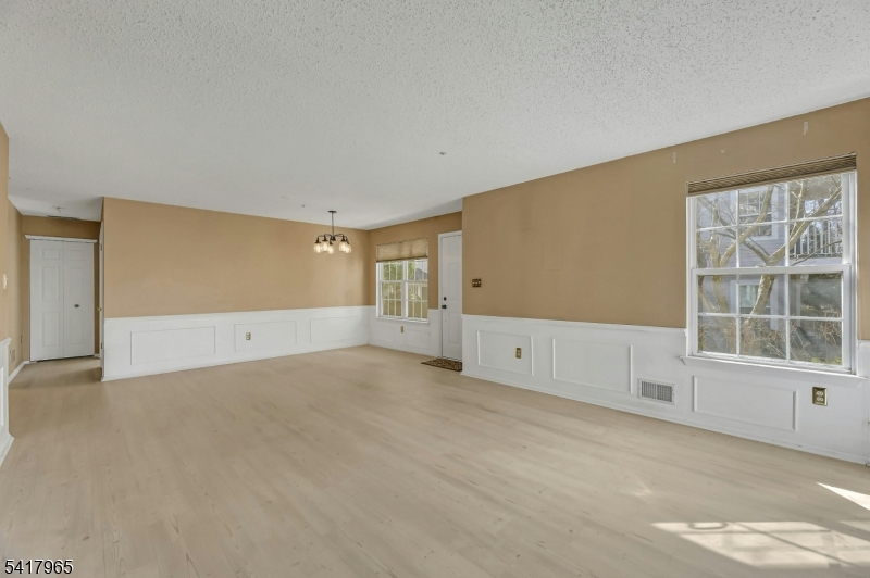 1192 Richmond Road, Unit 1192 Mahwah, NJ 07430 - Photo 4 of 17