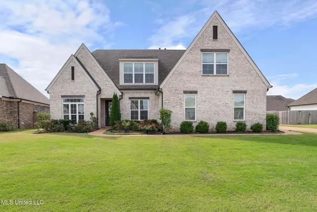 $449,900 | 13377 Berkstone Loop, Olive Branch, MS 38654