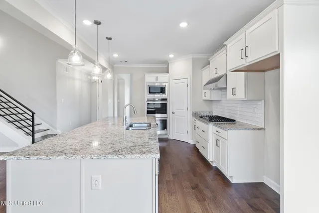 $449,900 | 13377 Berkstone Loop, Olive Branch, MS 38654