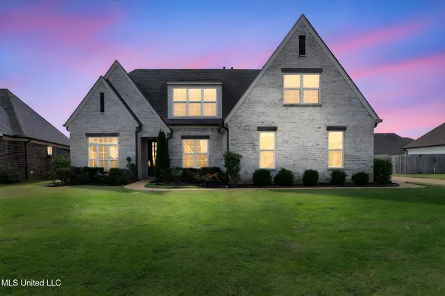 $449,900 | 13377 Berkstone Loop, Olive Branch, MS 38654