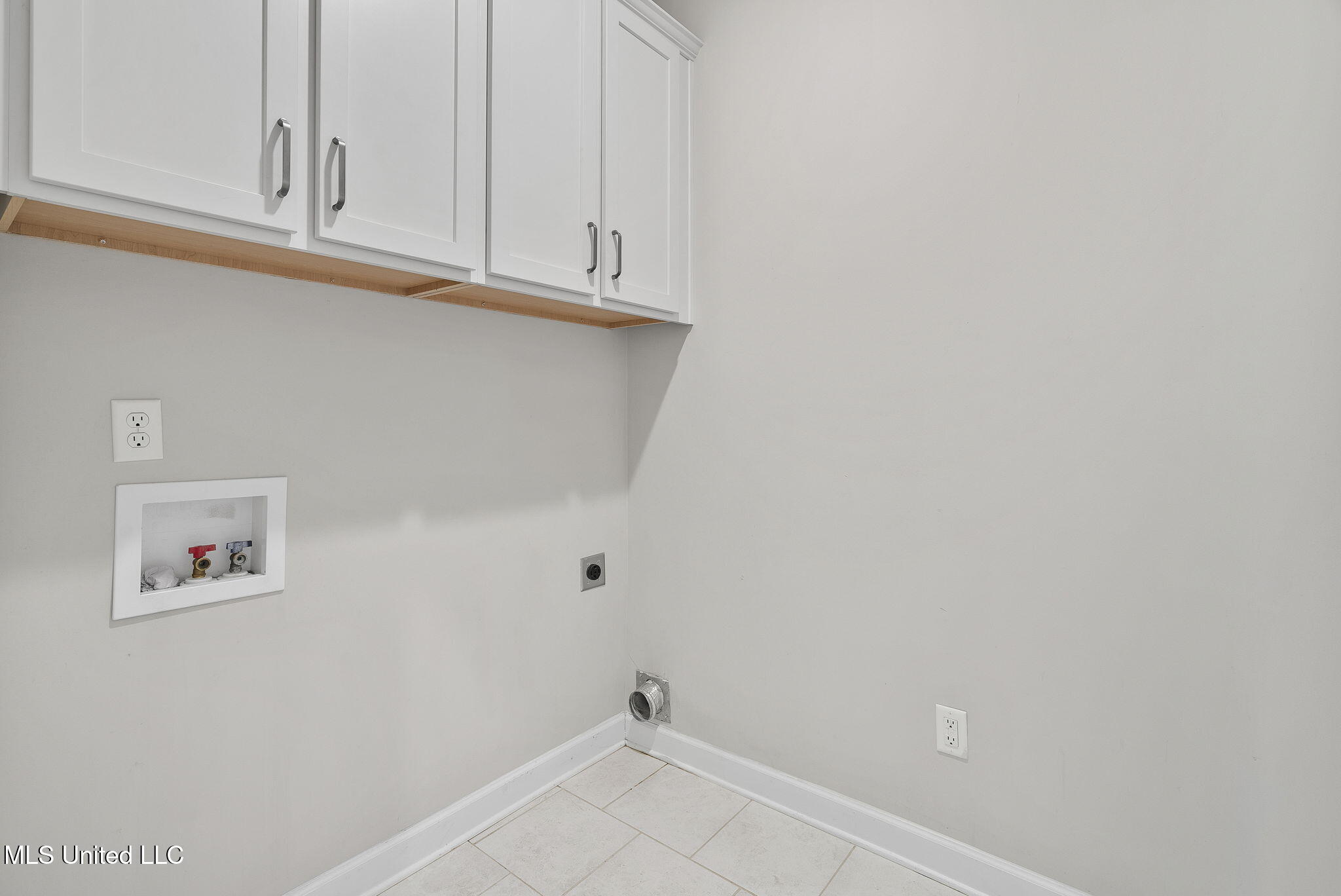 13377 Berkstone Loop Olive Branch, MS 38654 - Photo 29 of 48 29-web-or-mls-13377 Berkstone Loop-28