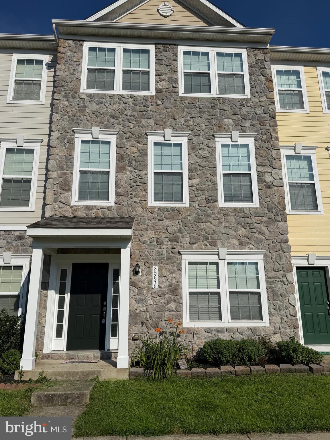 25646 Pleasant Valley Road Chantilly, VA 20152 - Photo 1 of 25