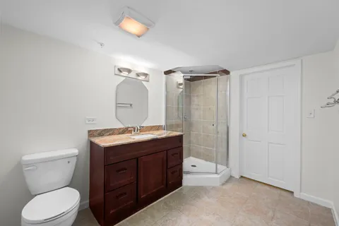 $639,900 | 6065 Irene Drive, Hoffman Estates, IL 60192