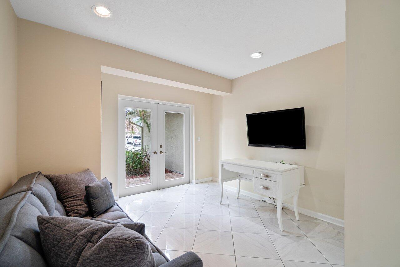 2799 Northwest 28th Street Boca Raton, FL 33434 - Photo 18 of 44 Bedroom 1