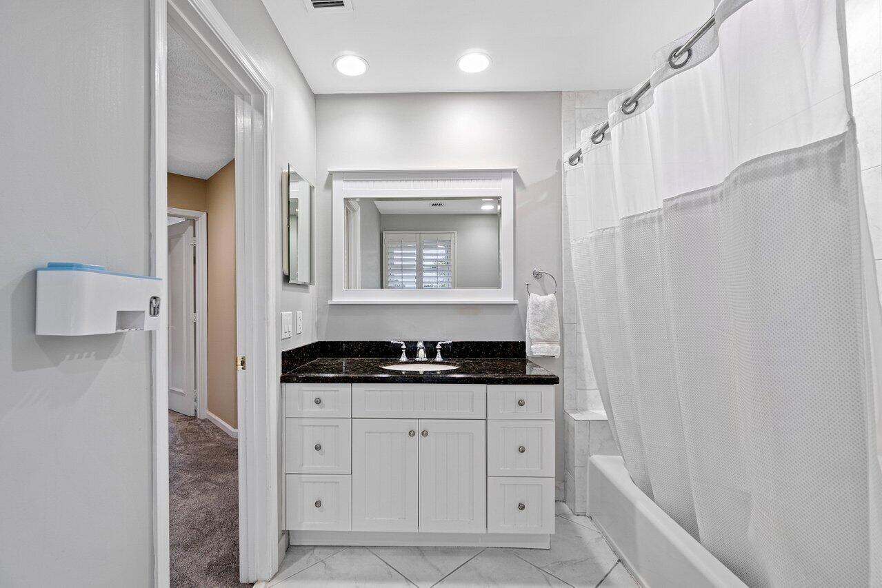 2799 Northwest 28th Street Boca Raton, FL 33434 - Photo 20 of 44 Bathroom