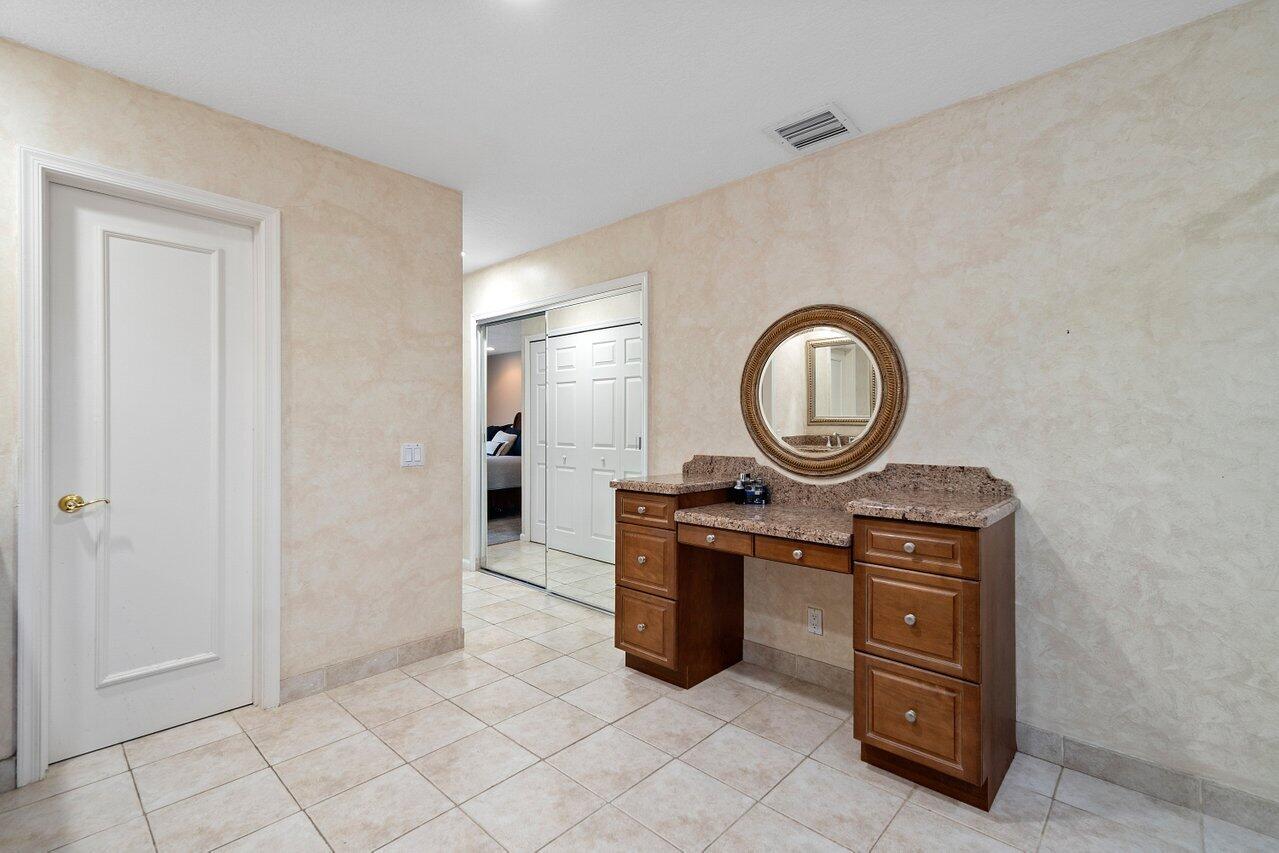 2799 Northwest 28th Street Boca Raton, FL 33434 - Photo 25 of 44 master with Make up Vanity