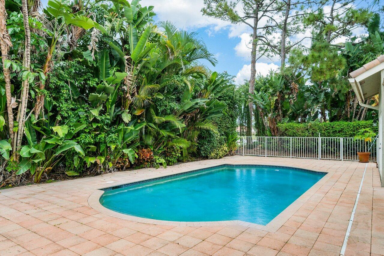 2799 Northwest 28th Street Boca Raton, FL 33434 - Photo 29 of 44 pool