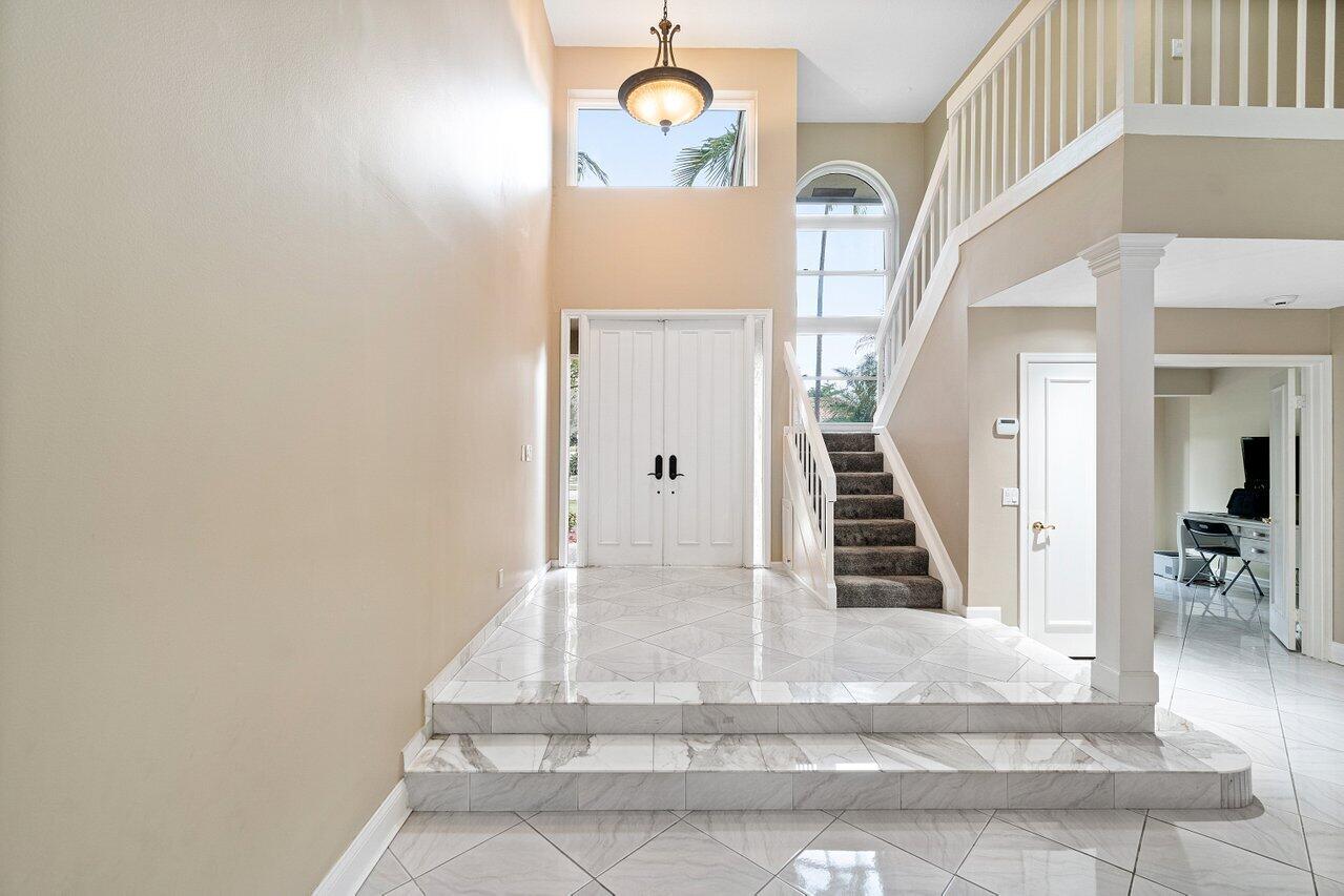 2799 Northwest 28th Street Boca Raton, FL 33434 - Photo 3 of 44 Foyer