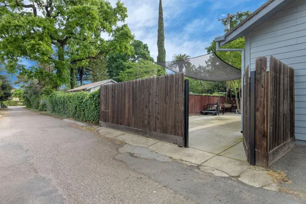 $569,000 | 18739 Lilac Street, Woodbridge, CA 95258