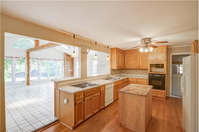 3957 Baxter Road Joelton, TN 37080 - Photo 20 of 20 Kitchen with open floor plan to Florida Room