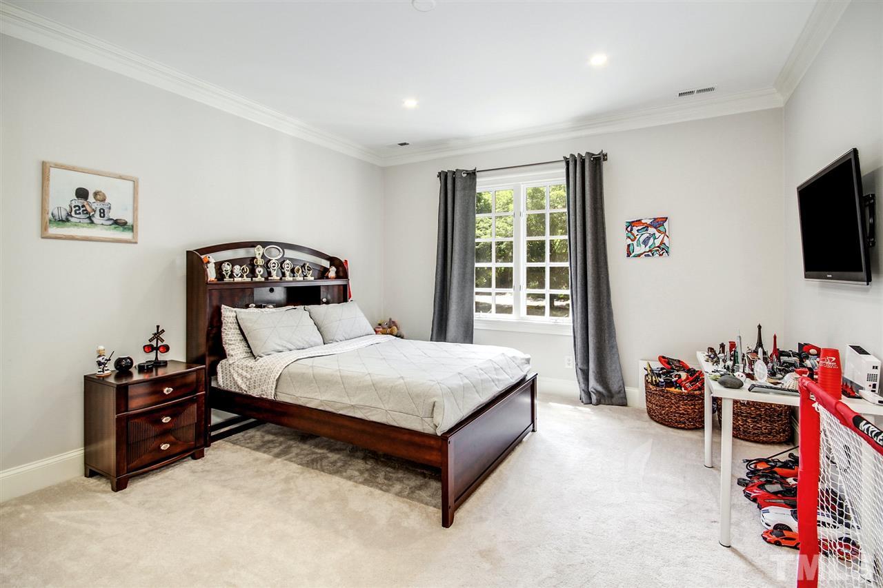 608 Lakestone Drive Raleigh, NC 27609 - Photo 20 of 30 Gallery Image 20