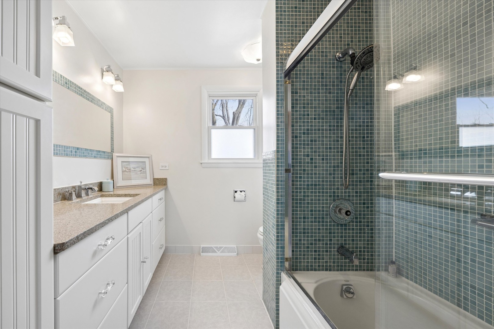 710 Maple Lane Darien, IL 60561 - Photo 16 of 35