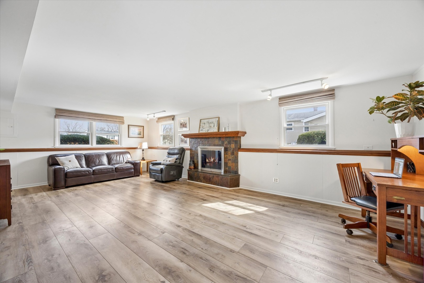 710 Maple Lane Darien, IL 60561 - Photo 22 of 35