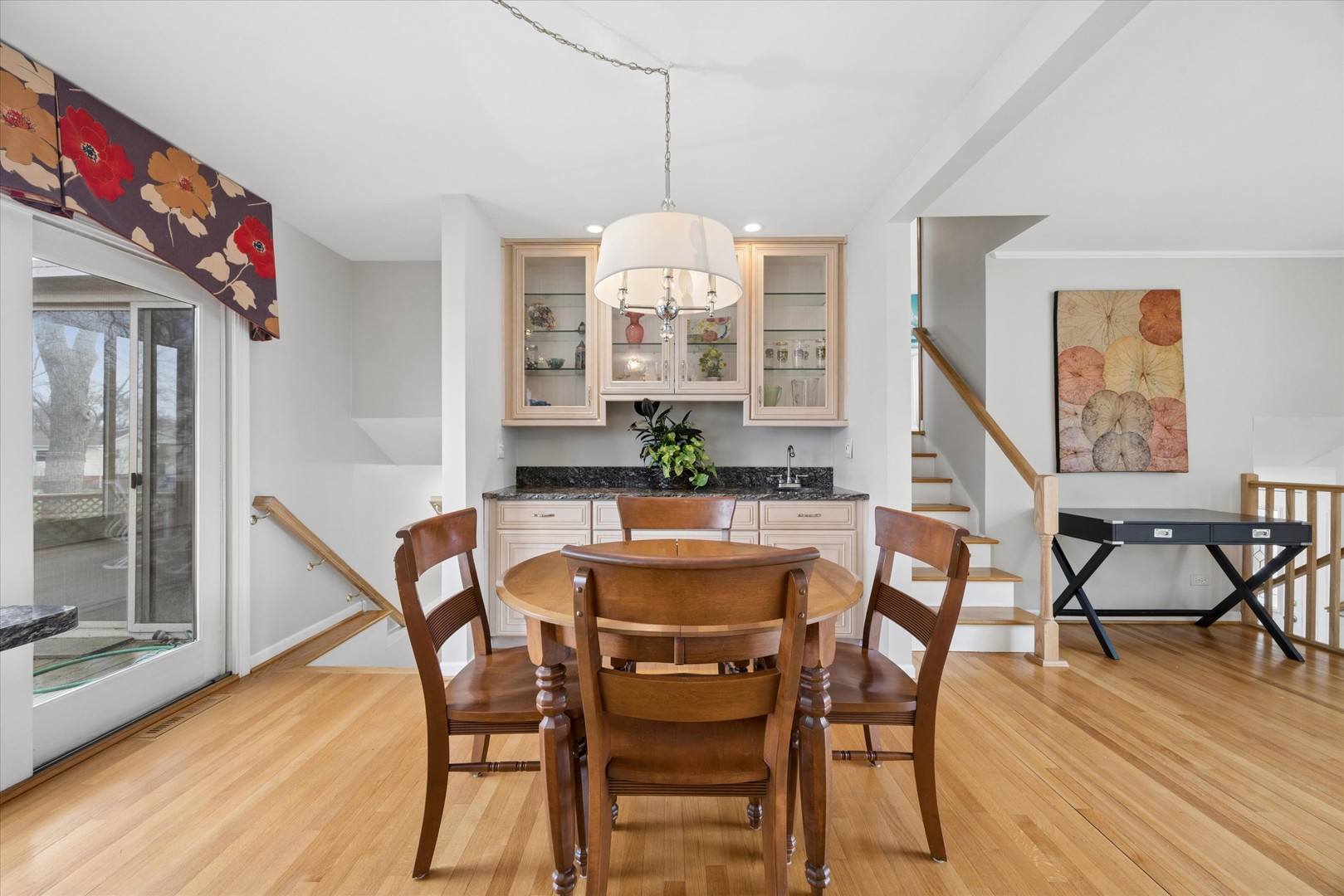 710 Maple Lane Darien, IL 60561 - Photo 8 of 35