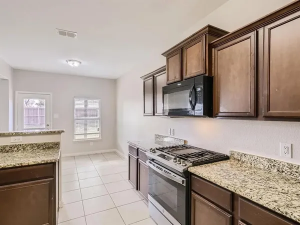 $3,200 | 4315 Elderberry Street, Forney, TX 75126