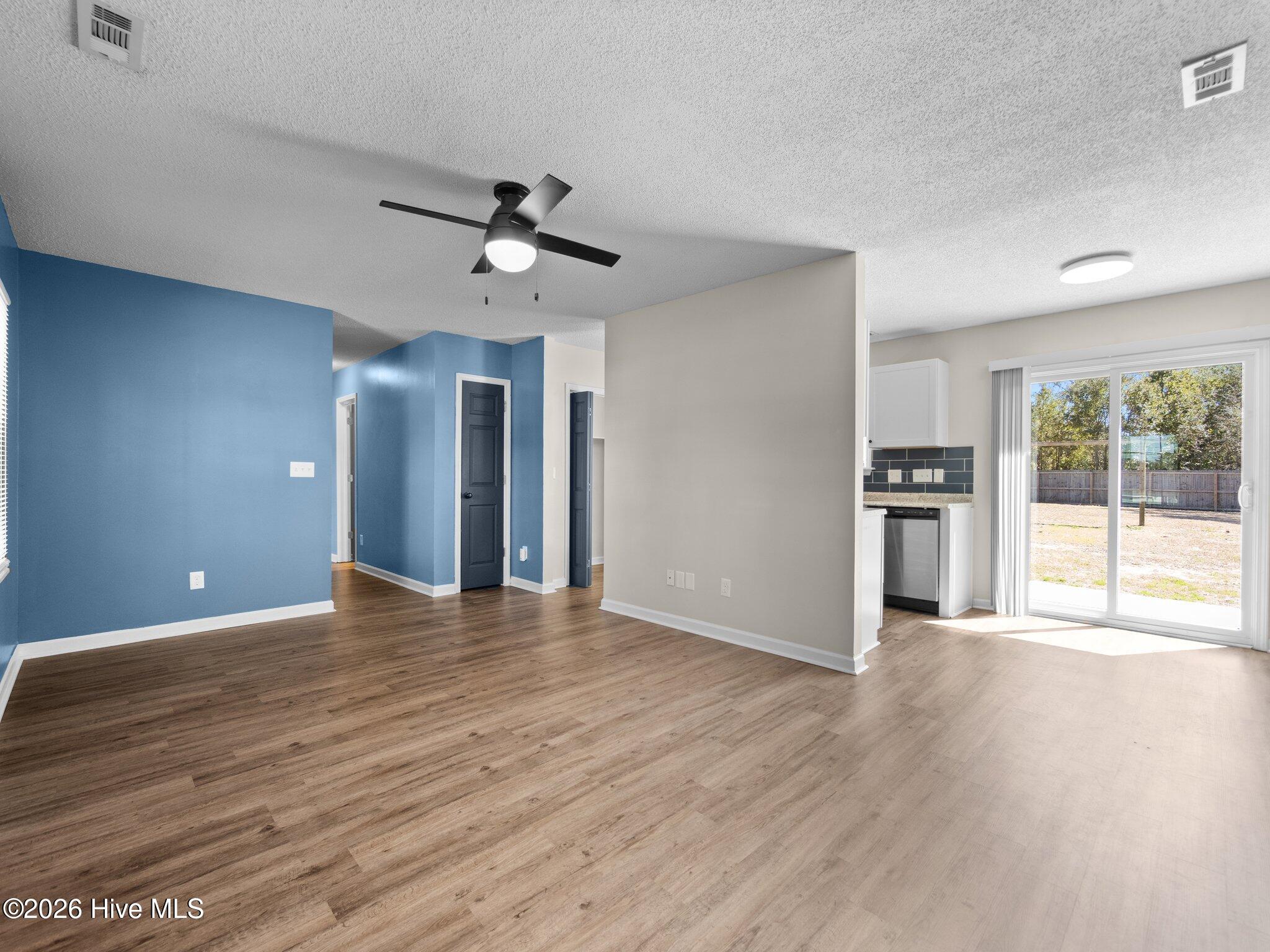 23 Crown Point Road Hubert, NC 28539 - Photo 3 of 21 28-web-or-mls-P3185874