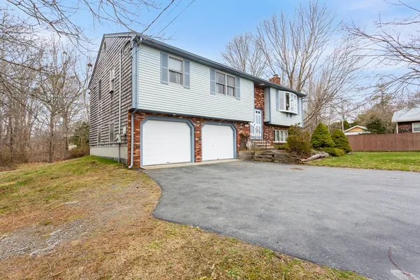 $489,000 | 280 Huttleston Avenue, Fairhaven, MA 02719