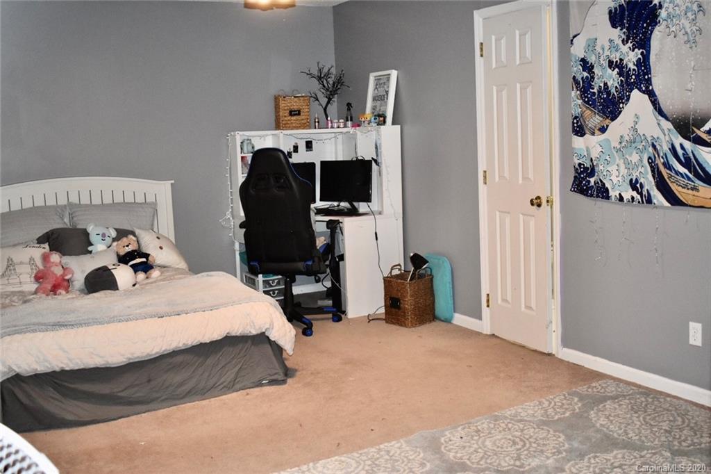 9082 Tulagi Court Tega Cay, SC 29708 - Photo 14 of 29 Gallery Image 14