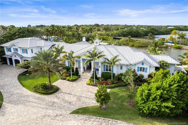 $7,600,000 | 3 Island Road, Sewall's Point, FL 34996
