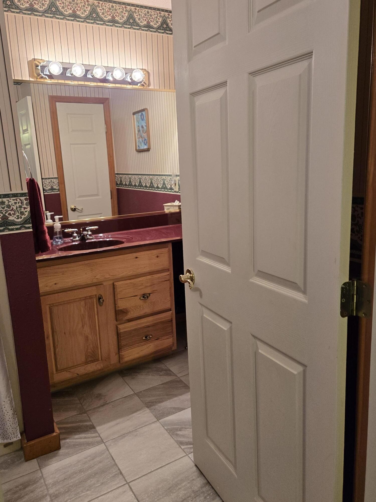 8441 Toestring Valley Road Spring City, TN 37381 - Photo 22 of 39 a view of a hallway with front door