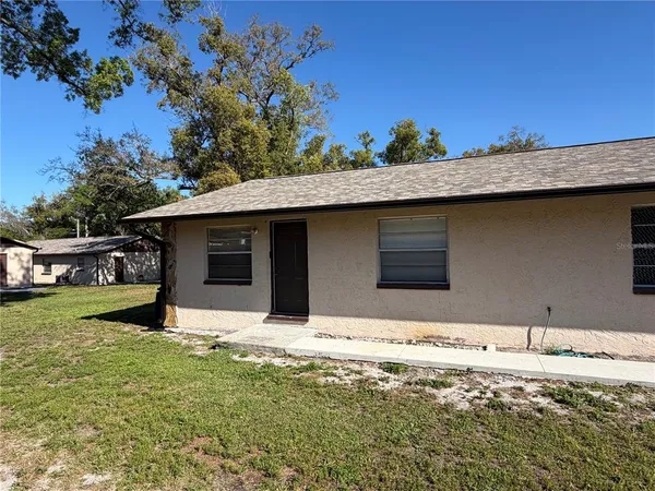 $1,200 | 10408 North Mitchell Avenue, Unit B, Tampa, FL 33612