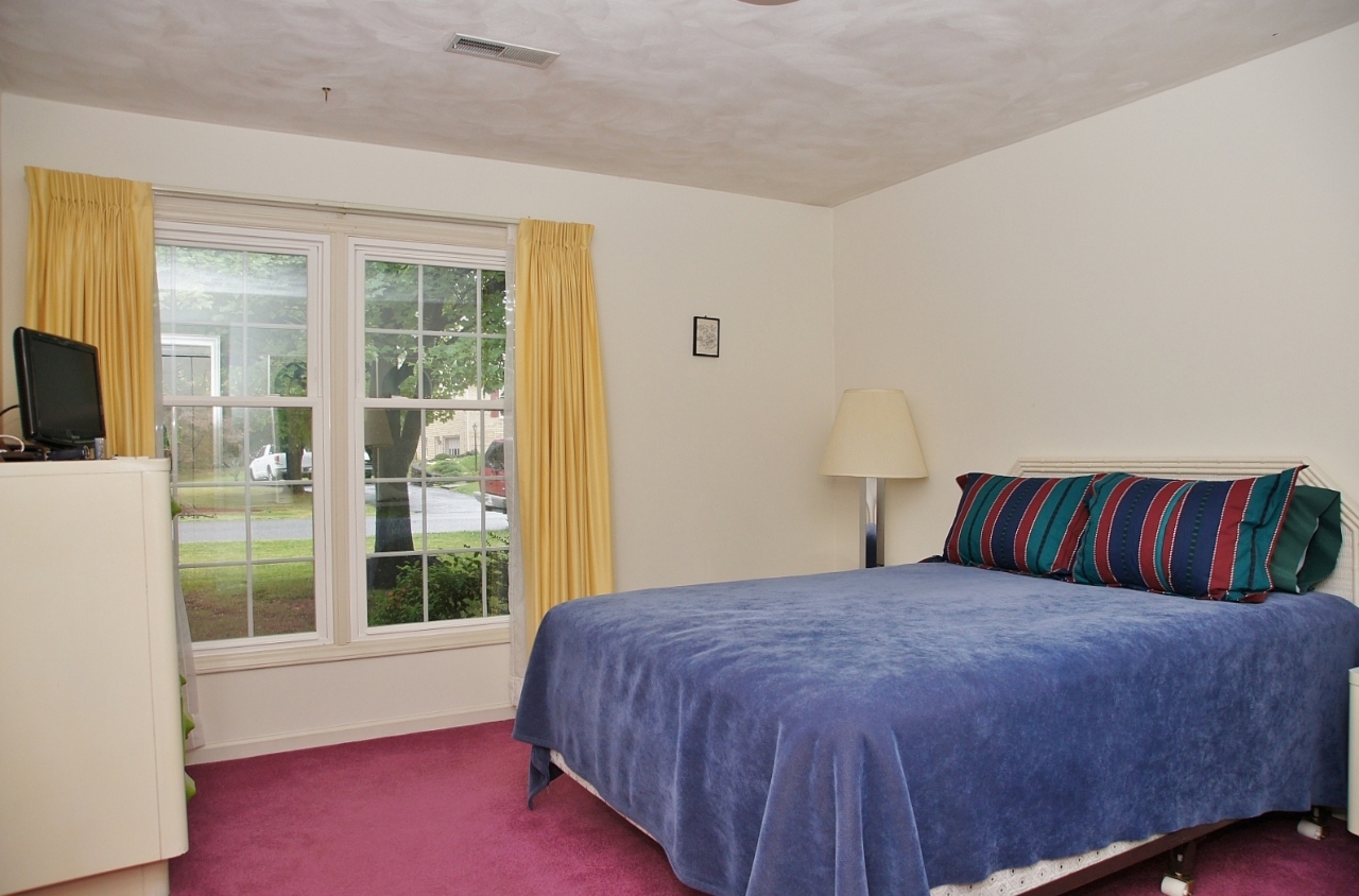 5213 Britaney Road Roanoke, VA 24012 - Photo 13 of 22 DSC00710