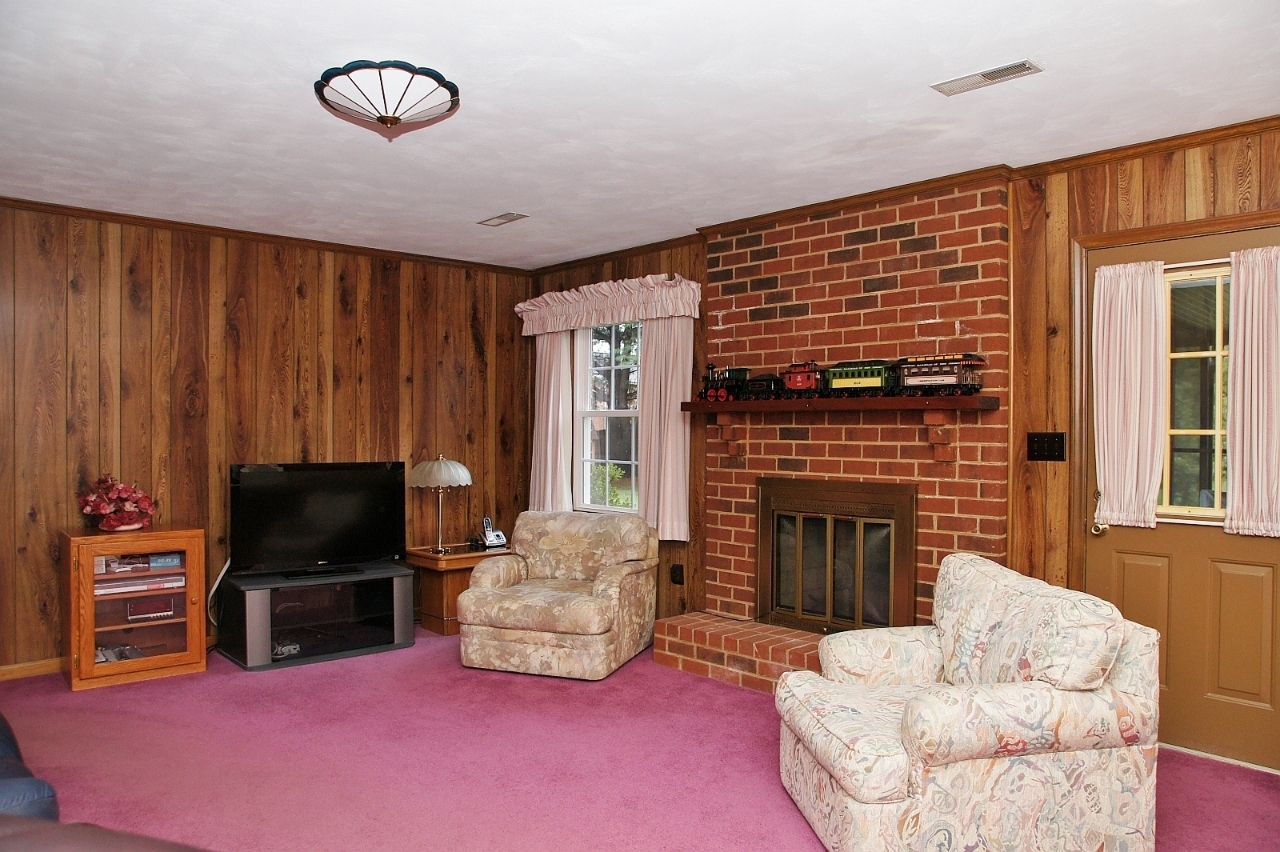 5213 Britaney Road Roanoke, VA 24012 - Photo 8 of 22 DSC00696