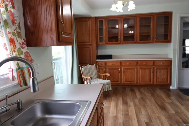 $269,900 | 12176 East 350th Street North, Loogootee, IN 47553