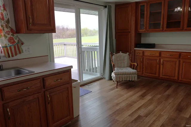 $269,900 | 12176 East 350th Street North, Loogootee, IN 47553