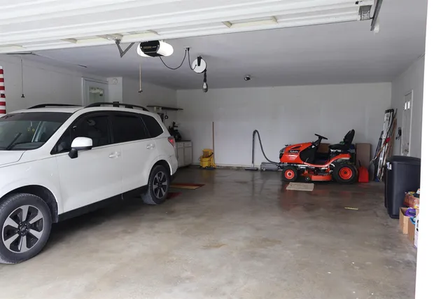 $269,900 | 12176 East 350th Street North, Loogootee, IN 47553