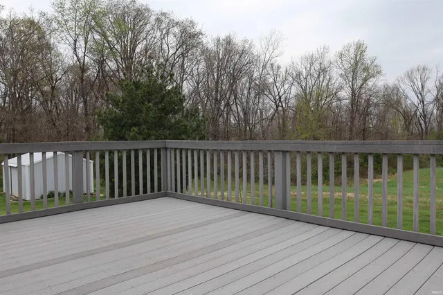 $269,900 | 12176 East 350th Street North, Loogootee, IN 47553