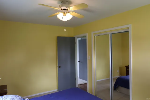 $269,900 | 12176 East 350th Street North, Loogootee, IN 47553