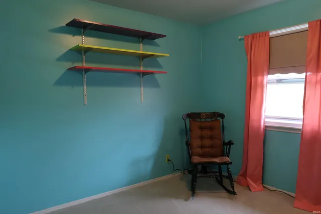 $269,900 | 12176 East 350th Street North, Loogootee, IN 47553