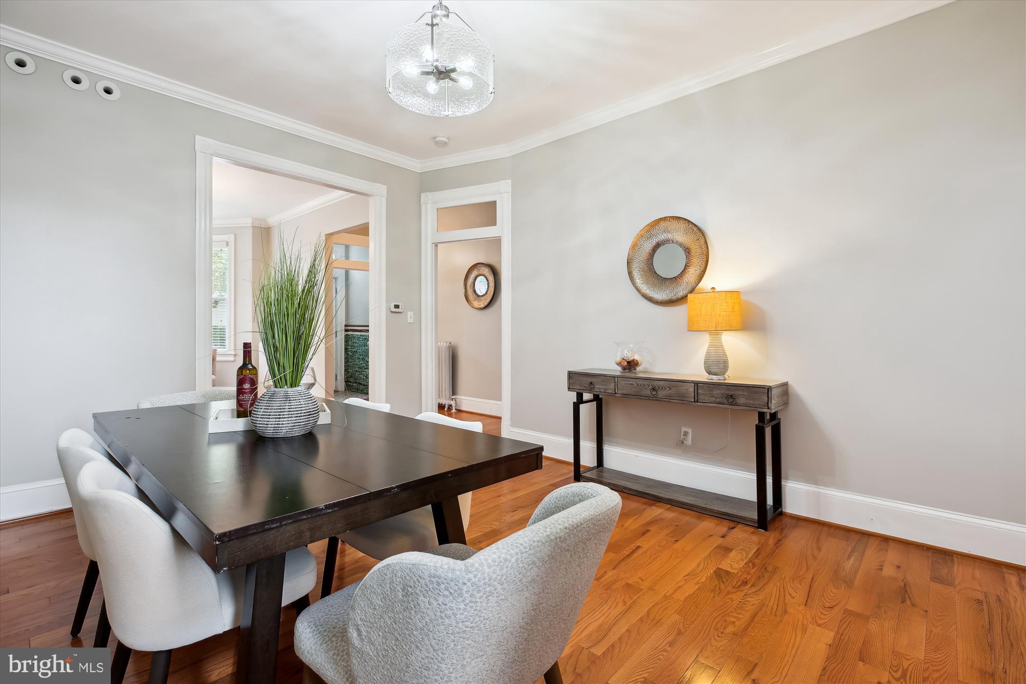 609 Elliott Street Northeast Washington, DC 20002 - Photo 10 of 51 Gallery Image 10