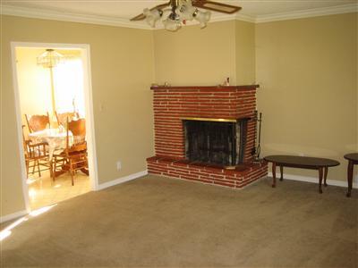 1520 F Street Reedley, CA 93654 - Photo 2 of 8