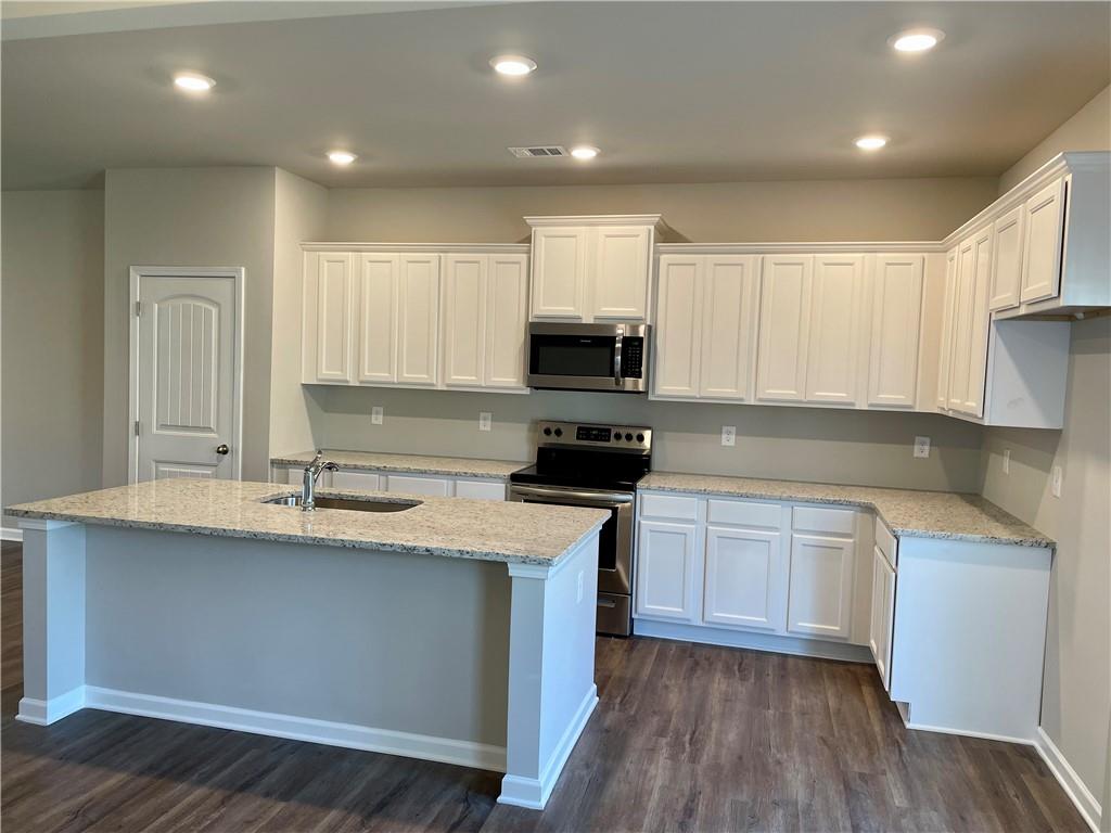 511 Ruths Drive Woodstock, GA 30188 - Photo 4 of 14